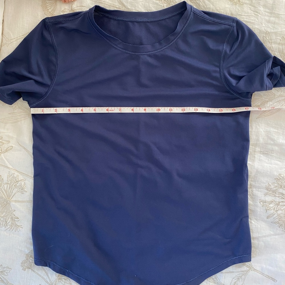 Lululemon High-Neck Running and Training T-Shirt in Night Sea - Picture 7 of 8